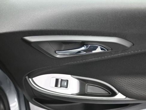 Used 2023 Chevrolet Malibu LT FWD image 26