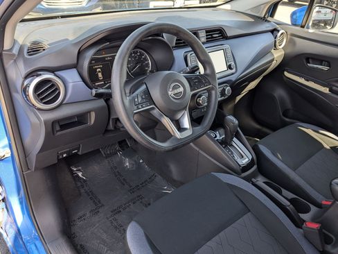 Used 2023 Nissan Versa SV FWD image 16