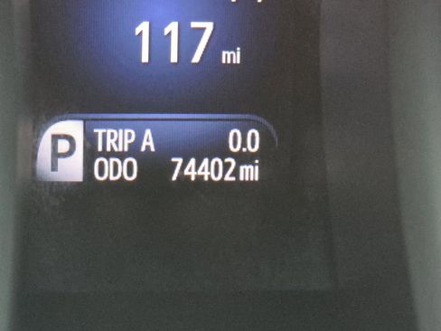 Used 2016 Toyota Avalon XLE image 29