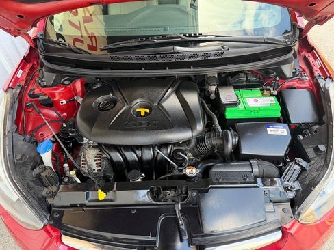 Used 2014 Hyundai Elantra Sport FWD image 30