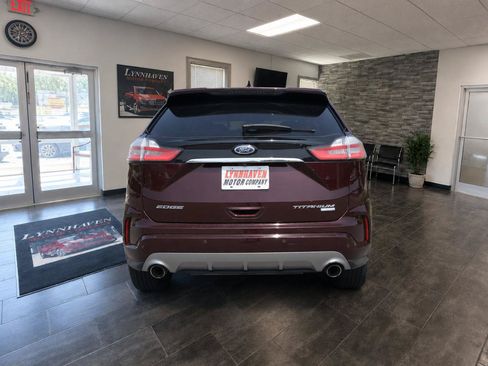 Used 2019 Ford Edge Titanium w/ Equipment Group 301A FWD image 16