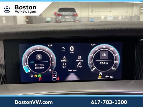 New 2026 Volkswagen Tiguan SE R-Line image 14