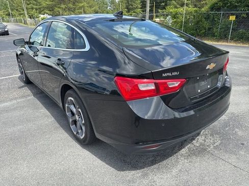 Used 2024 Chevrolet Malibu LT FWD image 3