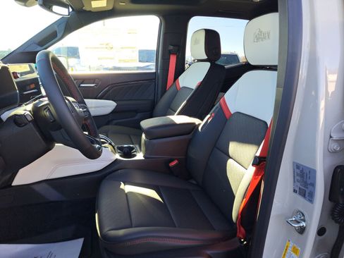 New 2026 GMC Canyon AT4X w/ AT4X AEV Edition image 21