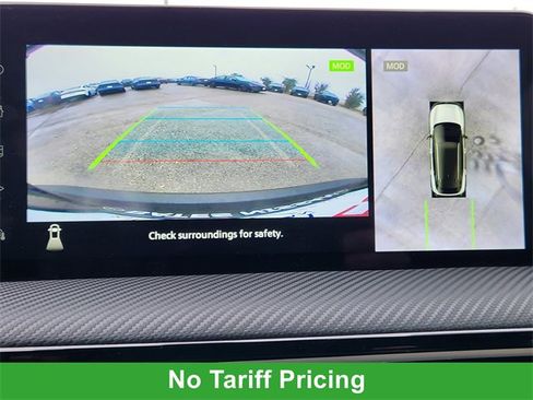 Certified 2025 Nissan Kicks SR w/ Illumination Package image 18