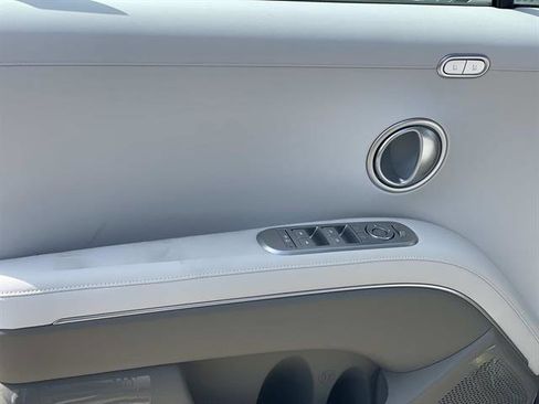 New 2026 Hyundai Palisade SEL Premium FWD image 17