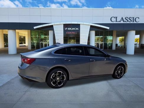 Used 2024 Chevrolet Malibu LT FWD image 8