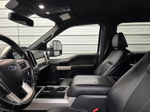 Used 2022 Ford F350 Lariat w/ Lariat Ultimate Package AWD/4WD image 19