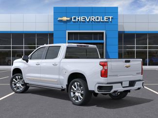 New 2026 Chevrolet Silverado 1500 High Country AWD/4WD video 3