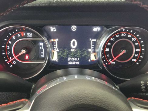 Used 2021 Jeep Wrangler Unlimited Rubicon image 16