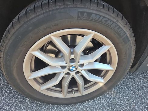 Used 2021 BMW X5 sDrive40i w/ Convenience Package RWD image 10