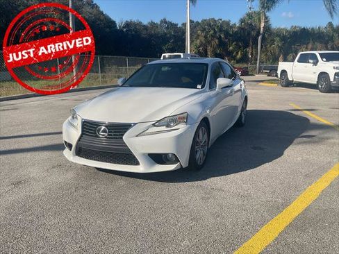 Used 2014 Lexus IS 250 image 2