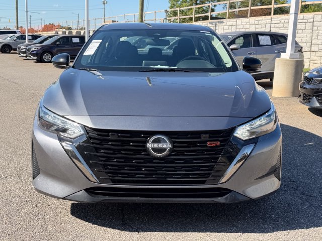 Used 2025 Nissan Sentra SR FWD image 8