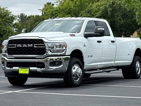 Used 2024 RAM 3500 Big Horn AWD/4WD image 16