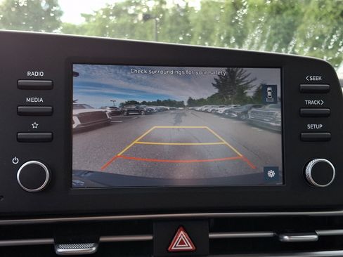 Certified 2023 Hyundai Elantra SEL FWD image 20