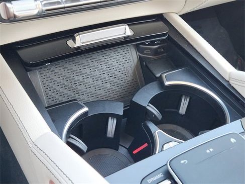 Used 2022 Mercedes-Benz GLS 450 4MATIC image 19