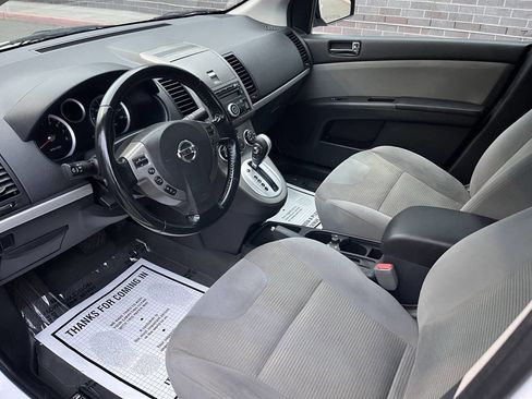 Used 2010 Nissan Sentra 2.0 S w/ Convenience Pkg image 9