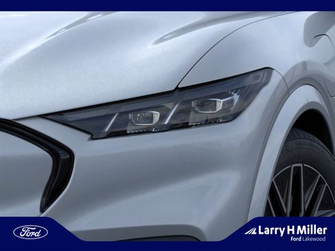 New 2026 Ford Mustang Mach-E Premium AWD/4WD image 18