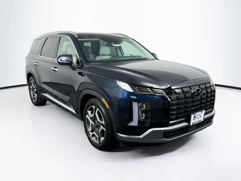 Used 2024 Hyundai Palisade Limited AWD/4WD image 1