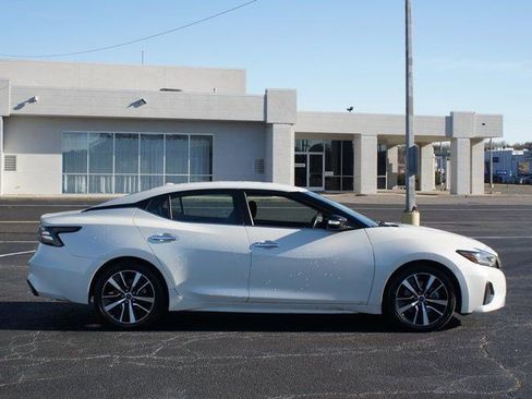 Used 2023 Nissan Maxima SV w/ Floor Mat Group image 21