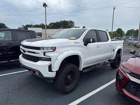 Used 2020 Chevrolet Silverado 1500 RST AWD/4WD image 1