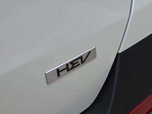 New 2026 Kia Carnival SX Prestige FWD image 8