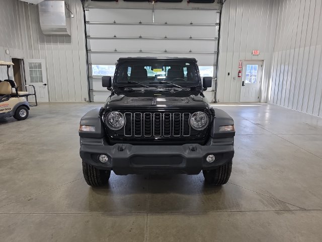 Used 2025 Jeep Wrangler Unlimited Sport AWD/4WD image 3