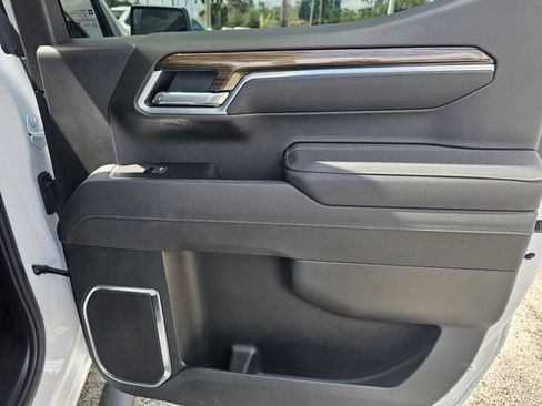 Used 2025 Chevrolet Silverado 1500 RST w/ Rally Edition AWD/4WD image 31