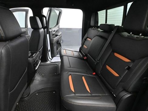 Used 2023 GMC Sierra 1500 AT4 w/ AT4 Preferred Package image 47