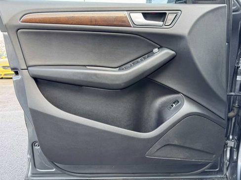 Used 2017 Audi Q5 2.0T Premium w/ Audi MMI Navigation Plus image 24