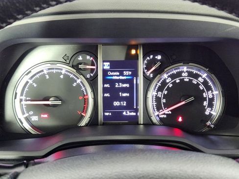 Used 2024 Toyota 4Runner TRD Off-Road Premium w/ Moonroof Package image 16