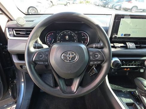 Used 2025 Toyota RAV4 LE image 15