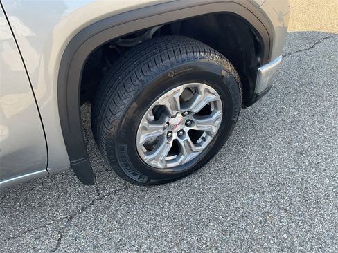 Used 2025 GMC Sierra 1500 SLT image 21