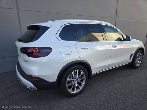 Used 2026 BMW X5 xDrive50e w/ Climate Comfort Package image 19