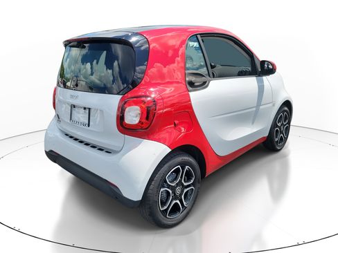 Used 2018 smart fortwo electric drive image 6