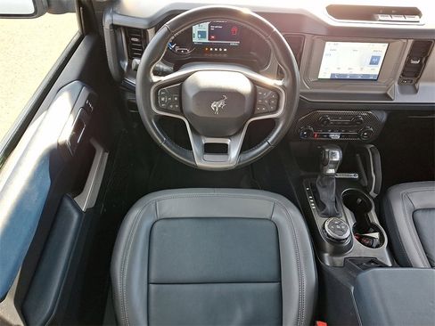 Used 2023 Ford Bronco Outer Banks image 12