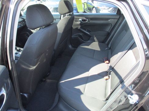 Certified 2024 Honda Civic EX image 12