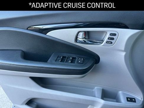 Used 2022 Honda Pilot Touring image 15