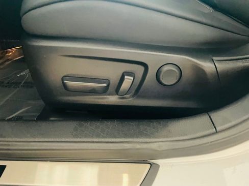 Certified 2023 Lexus IS 350 F Sport image 20