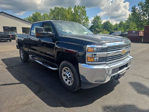 Used 2017 Chevrolet Silverado 3500 W/T w/ WT Fleet Convenience Package AWD/4WD image 3