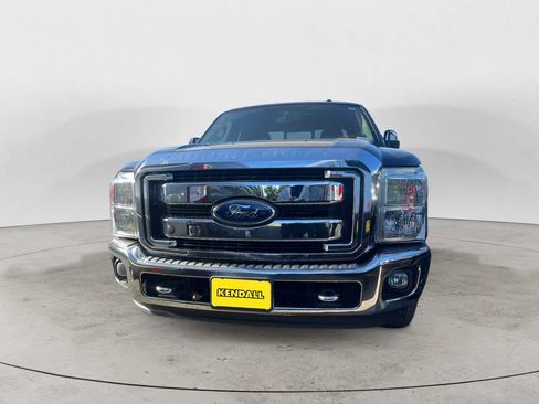 Used 2012 Ford F250 Lariat w/ Chrome Pkg RWD image 4