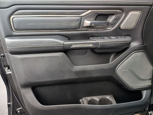 Used 2019 RAM 1500 Limited image 11