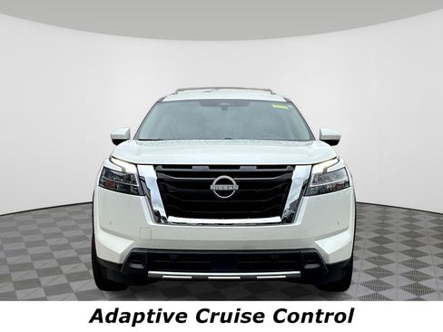 Certified 2024 Nissan Pathfinder SL AWD/4WD image 2