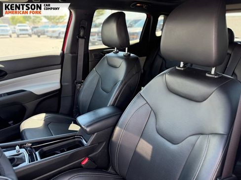 Used 2025 Jeep Compass Limited w/ Elite Group AWD/4WD image 27