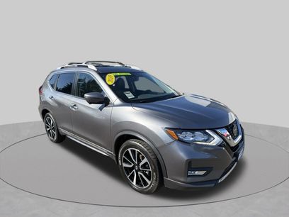 Used 2019 Nissan Rogue SL w/ Premium Package