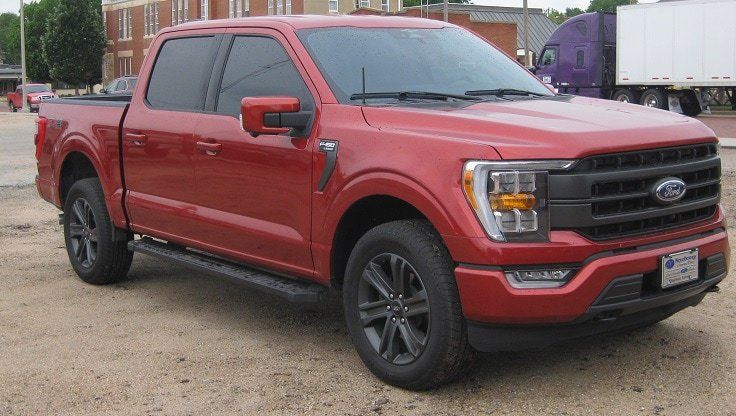 Used 2023 Ford F150 Lariat AWD/4WD image 8