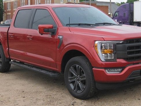 Used 2023 Ford F150 Lariat AWD/4WD image 8