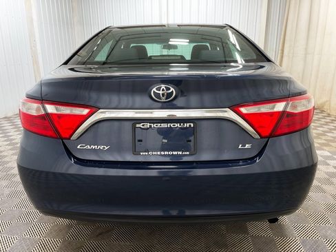 Used 2016 Toyota Camry LE image 13