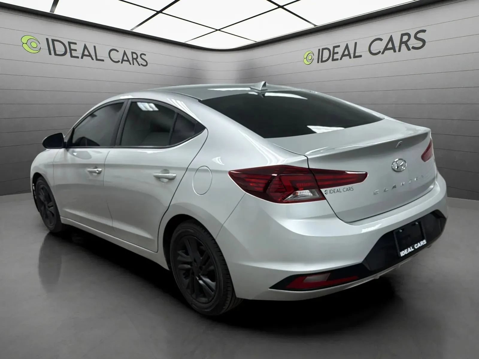 Used 2019 Hyundai Elantra SEL FWD image 8