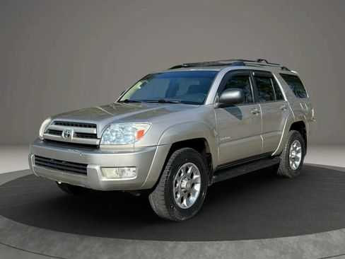 Used 2004 Toyota 4Runner Sport AWD/4WD image 1